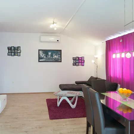 Appartamento Apartman Luka Traù